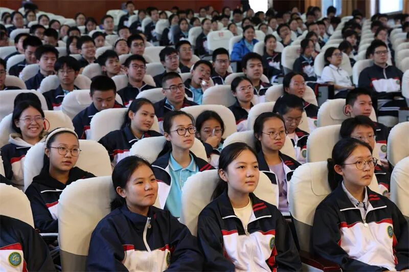 微信图片_2025-10-21_110427_174.jpg