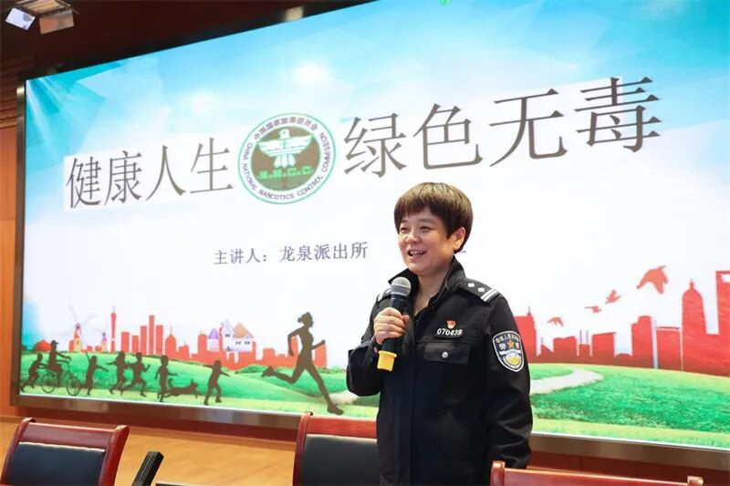 微信图片_2025-10-21_110421_814.jpg
